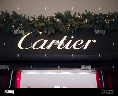 cartier shop athens.